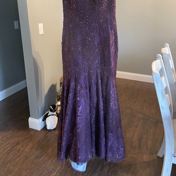 MOTHER OF THE GROOM GOWN - Picture 4 of 9